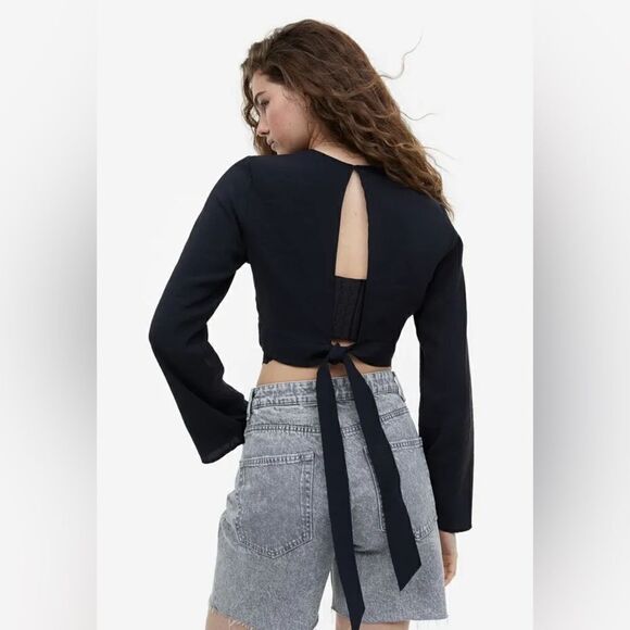 ❤️BRAND NEW Divided H&M Crop Top - Picture 2 of 7